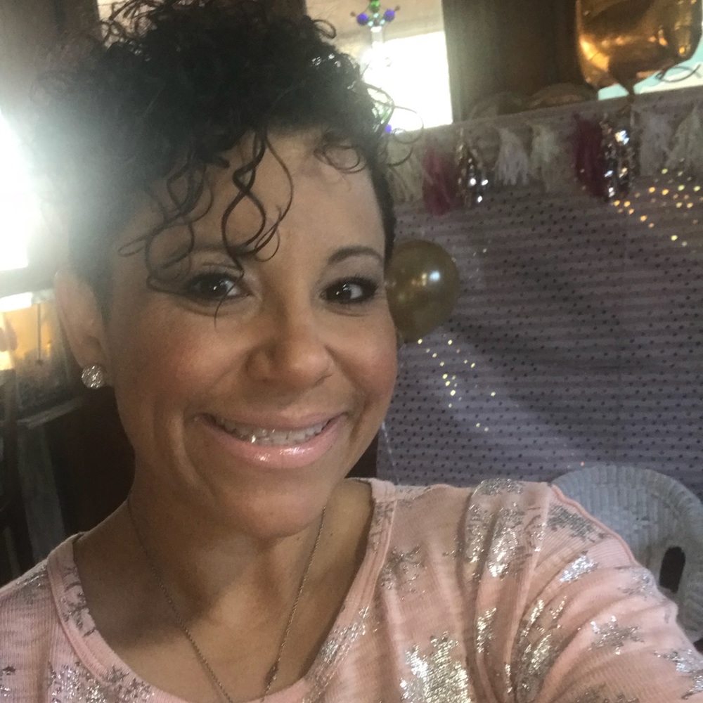 Meet your Posher, Lyn